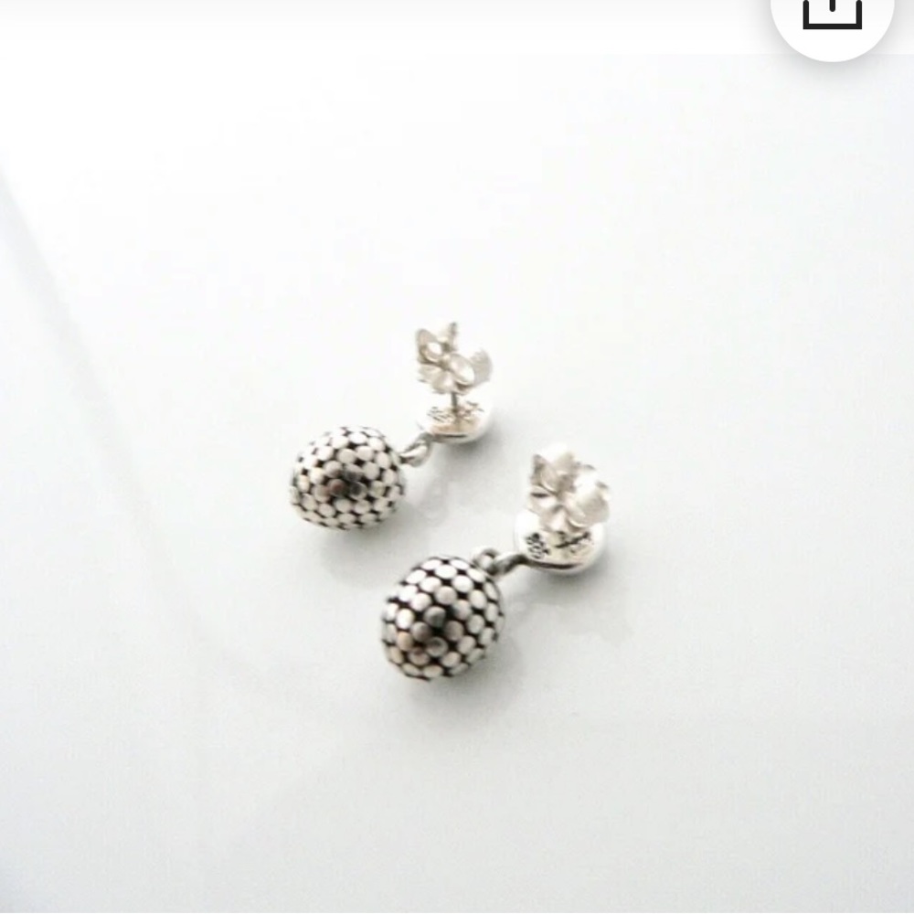Dangle earrings - Picture 2 of 5